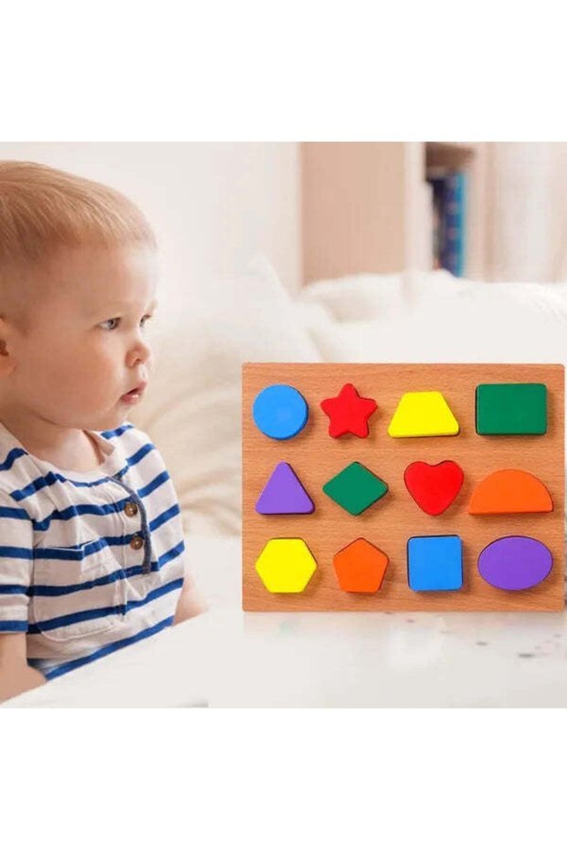 Cute Baby Montessori Wooden Geometric Shapes Puzzle Board