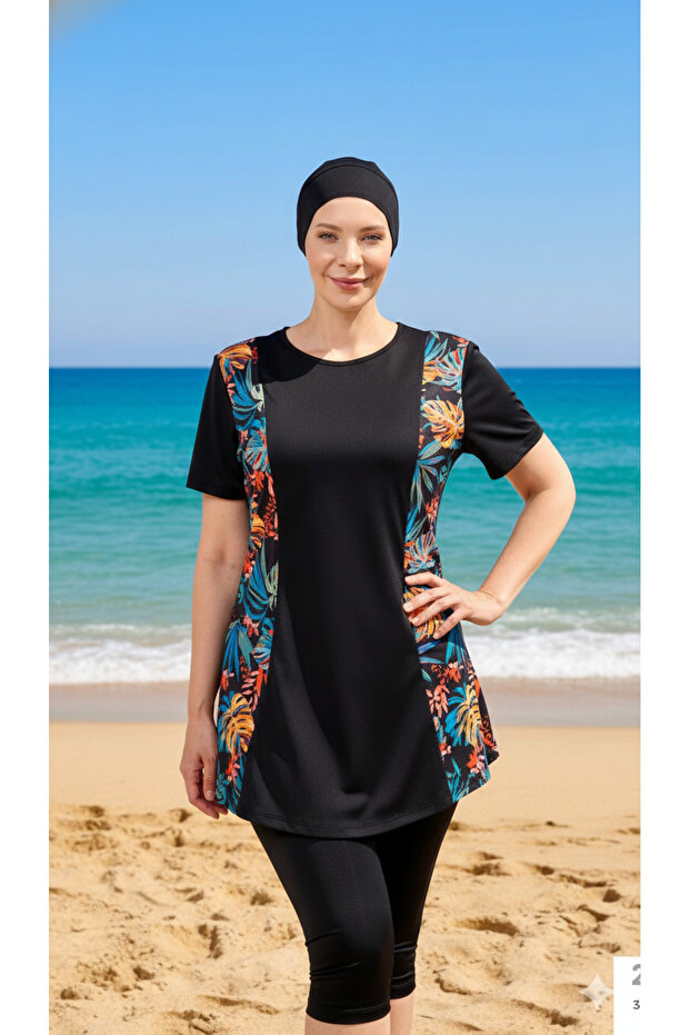 Short-Sleeved Plus-Size Semi-Veiled Swimwear with Patterned Sides