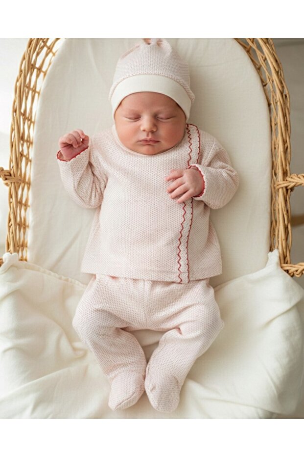 100% Cotton Newborn 3-Piece Bodysuit Set with Gloves and Hat