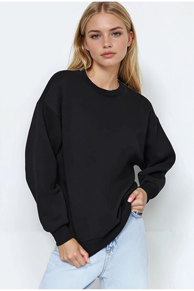 سويت شيرت أسود أساسي كبير الحجم - 1
