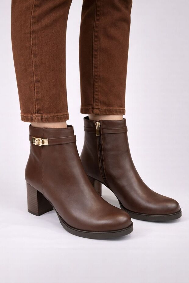 Women's Genuine Leather Thick Heeled Non-Slip Sole Zippered Black Winter Ankle Boots 2599