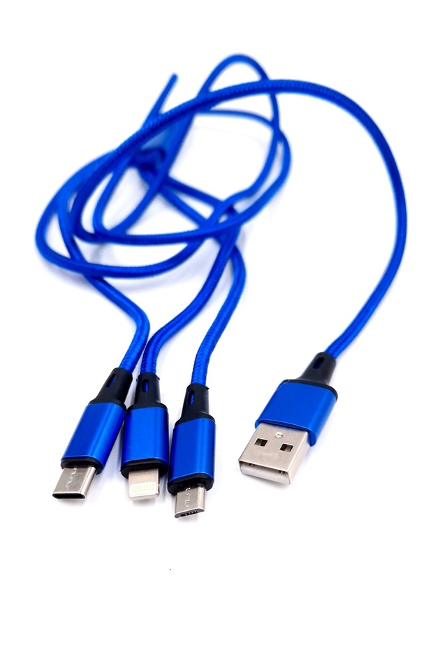 3-in-1 CABLE – Fast Charging and Maximum Versatility - 3