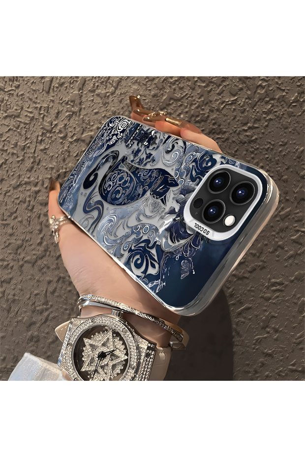 غطاء حماية متوافق مع آيفون 16 برو، مصنوع من السيليكون مع حافة صلبة وظهر مضاد للسقوط، تصميم كلاسيكي - 3