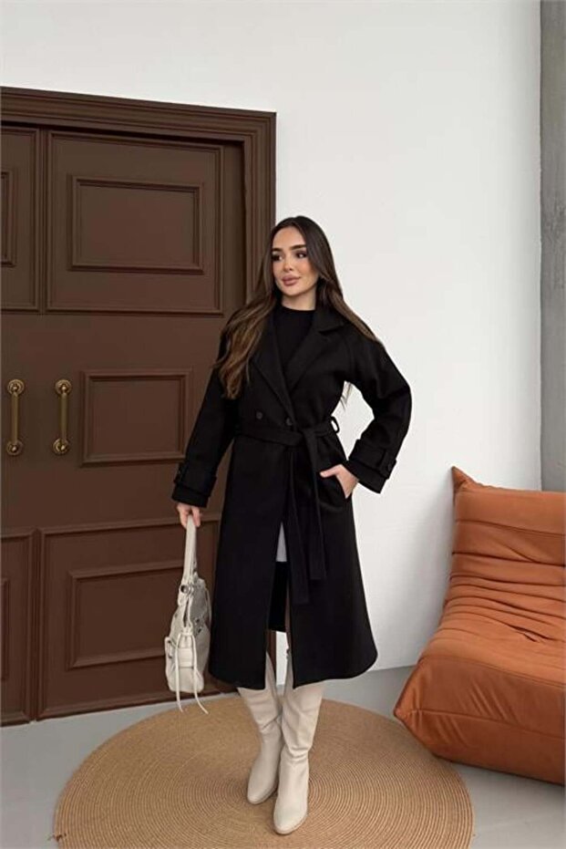 معطف نسائي فاخر بأكمام راجلان وأزرار وحزام أسود اللون DPKBN01