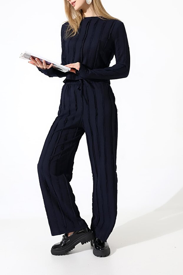 طقم ملابس بياقة دائرية مكشكشة ورباط مطاطي - بنطلون برباط مطاطي - 4