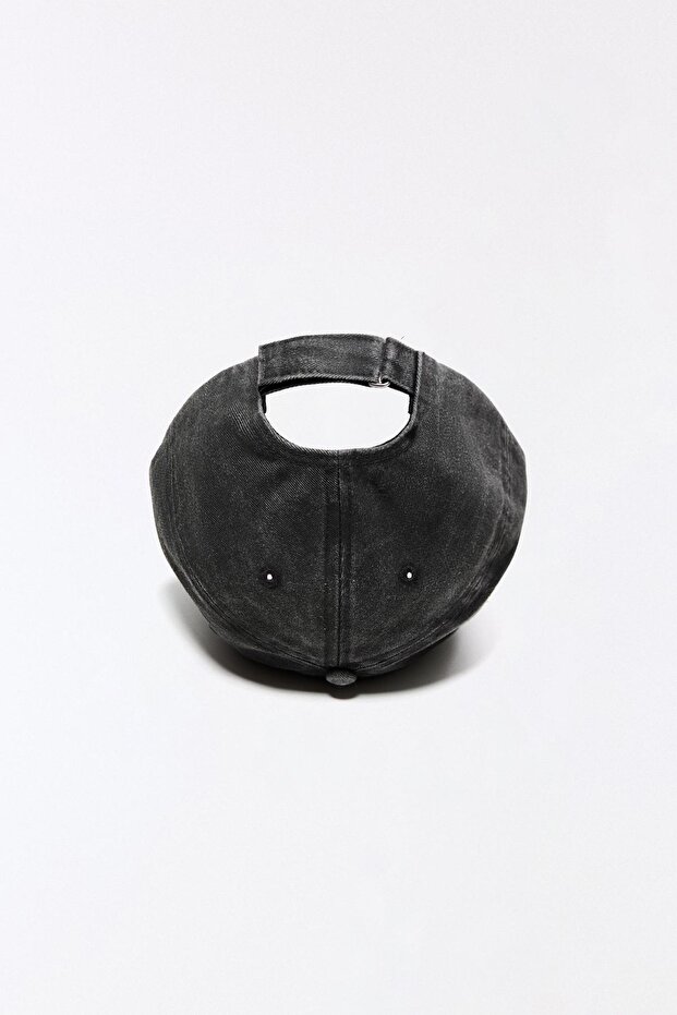 İŞLEMELİ ŞAPKA - 4