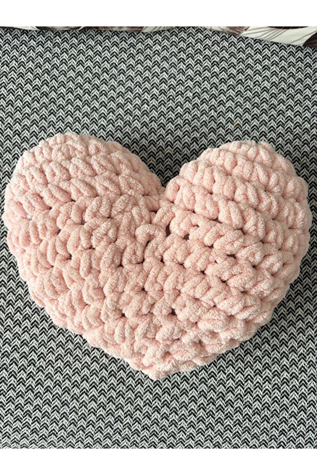 El Örmesi Kalpli Yastık 30x30 - 2