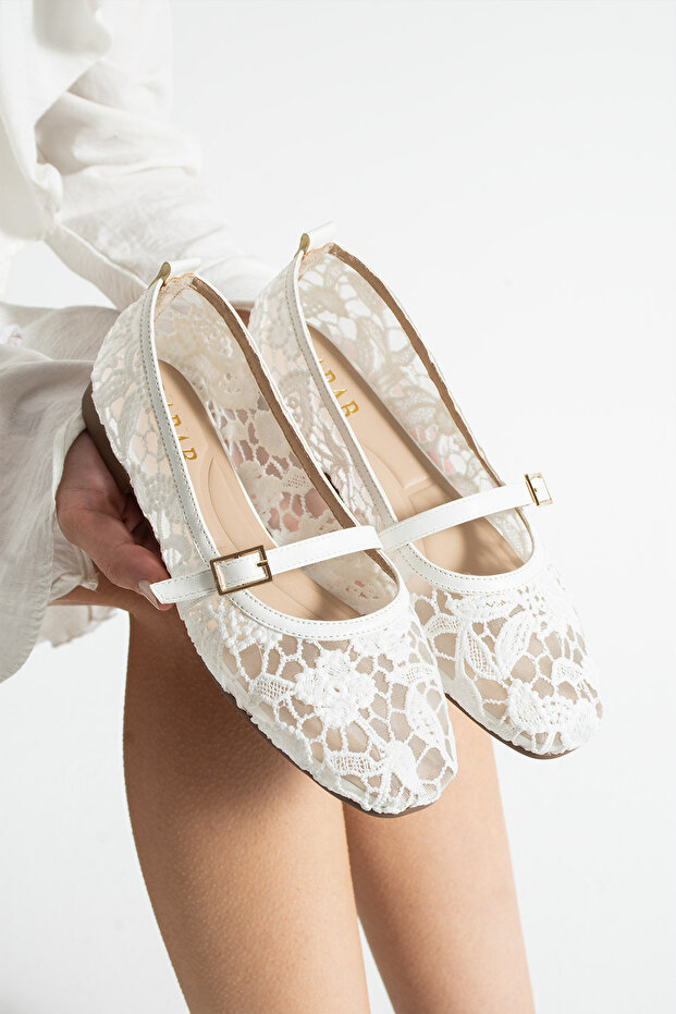 Merina Women's White Flat Ballet Lace Woven Floral Pattern Buckle Flat Shoes
