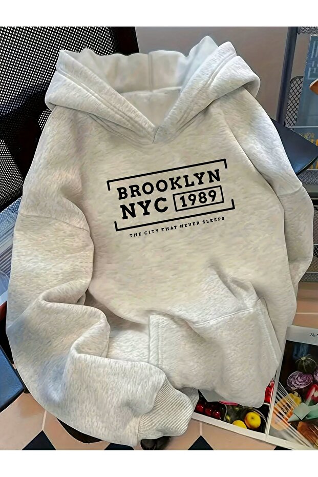 سويت شيرت للجنسين من بروكلين NYC مطبوع بغطاء رأس بجيب كنغر مريح بقصة قصة فضفاضة