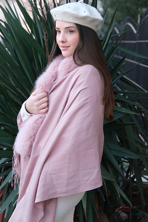 Pembe Kürklü Şal - 2