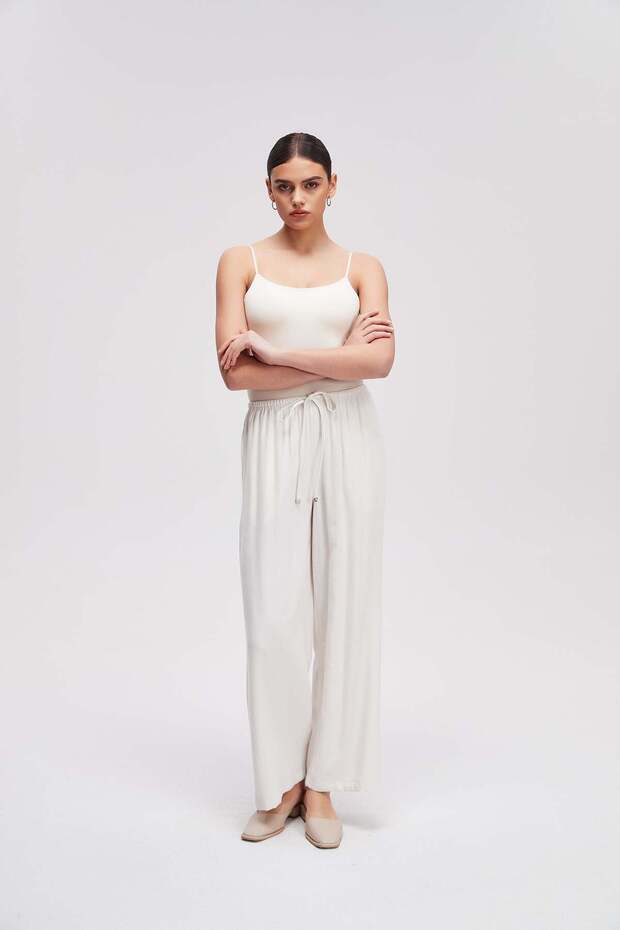 Wide Leg Solid Trousers