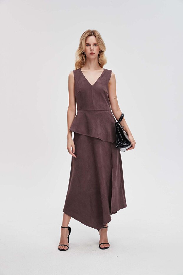 فستان ماكسي بني سادة بقصة حرف A - 3