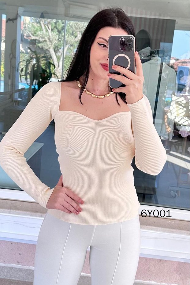 Heart Neckline Steel Knitwear Blouse 6Y001