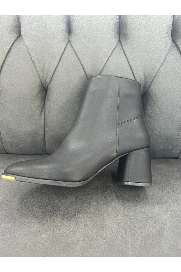 BOT Bot & Bootie - 6