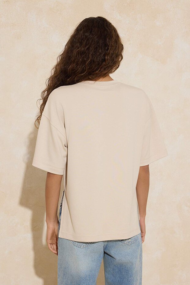 Taş Oversize/Geniş Kalıp Düşük Kol Kısa Kollu Uzun Soft Touch Örme T-Shirt TWOSS26TS00002 - 6