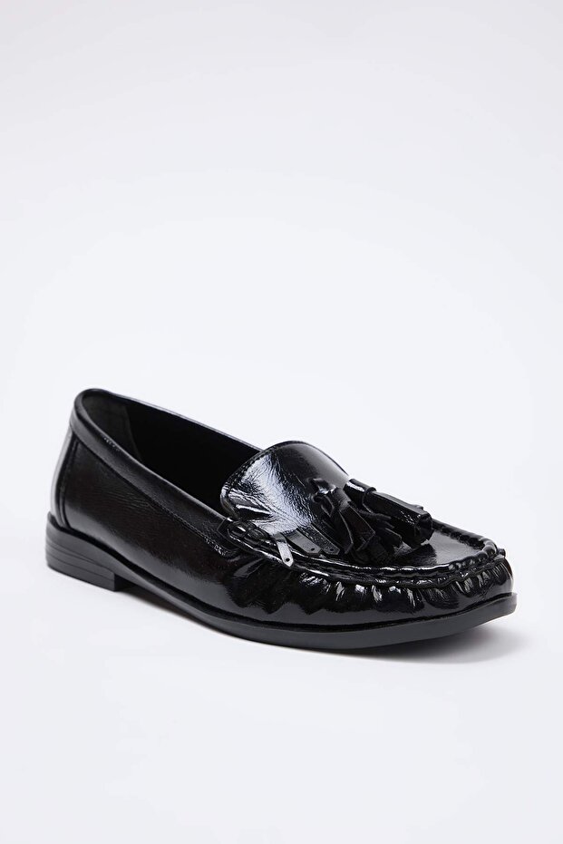 Siyah Püskül Detaylı Kadın Loafer TAKSS26LA00005 - 4