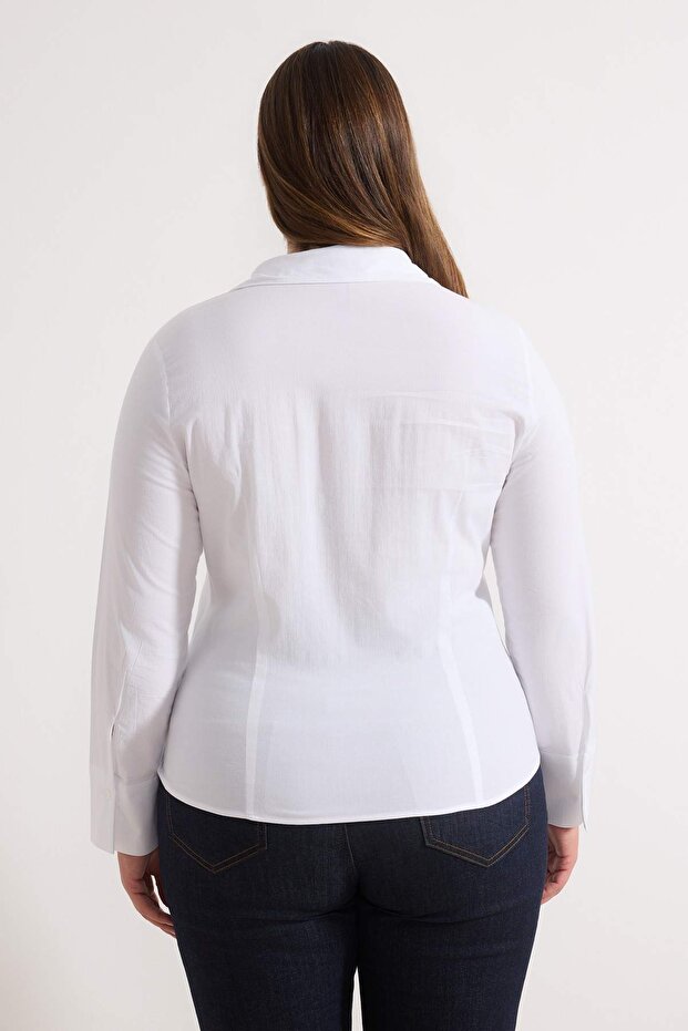 Wardrobe Essentials Beyaz Hafif Bele Oturan Pamuklu Dokuma Gömlek TBBAW26AX00020 - 4