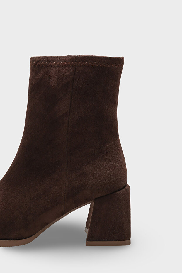 Helge Kadın bot - 3