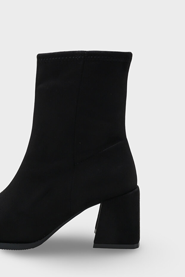 Helge Kadın bot - 3