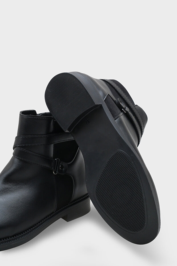 Isabelle Kadın Bot - 3