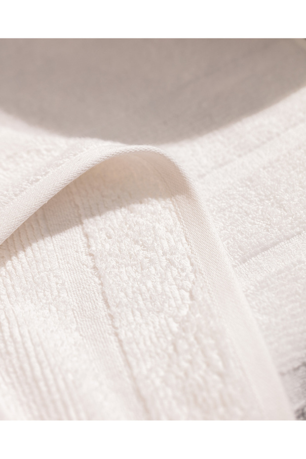 Emele Banyo Havlusu - 4