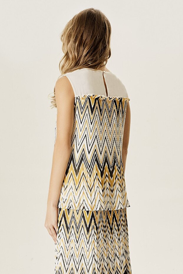 Piliseli Şifon Bluz - 3