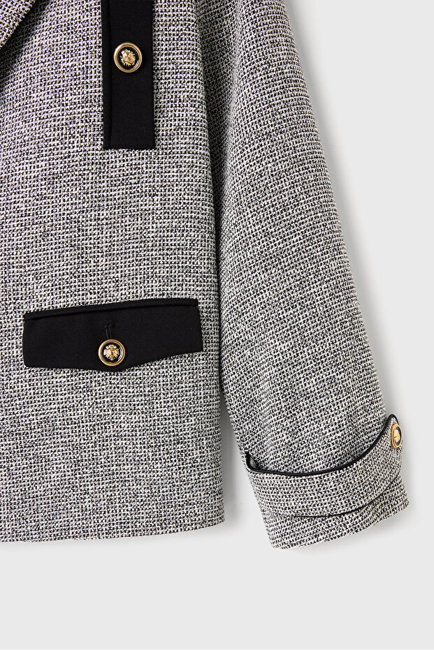 667 جاكيت أسود منقوش باللونين الأبيض والأسود - 8