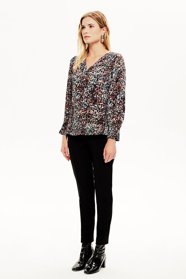 Manşet Detaylı Bluz - 2