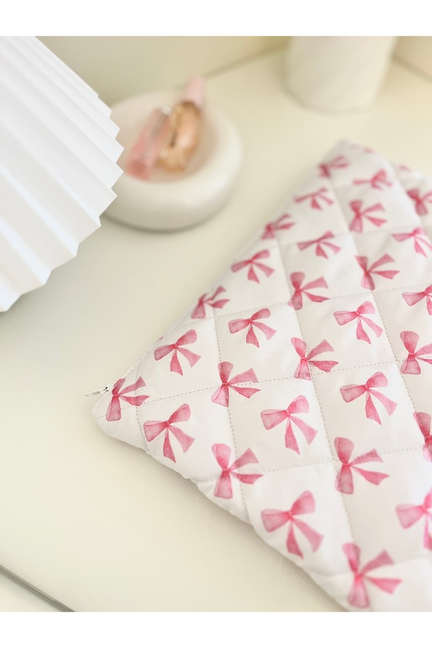 حافظة تابلت منقوشة بفيونكة مقاس 13-14 بوصة متوافقة - 4