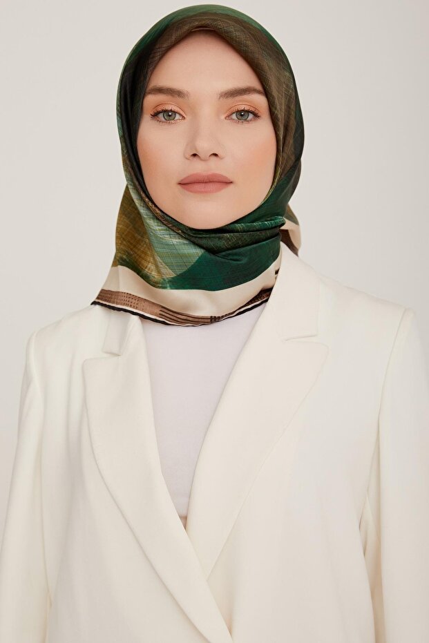 Nostalgia Series Sura Silk Scarf 8830-31