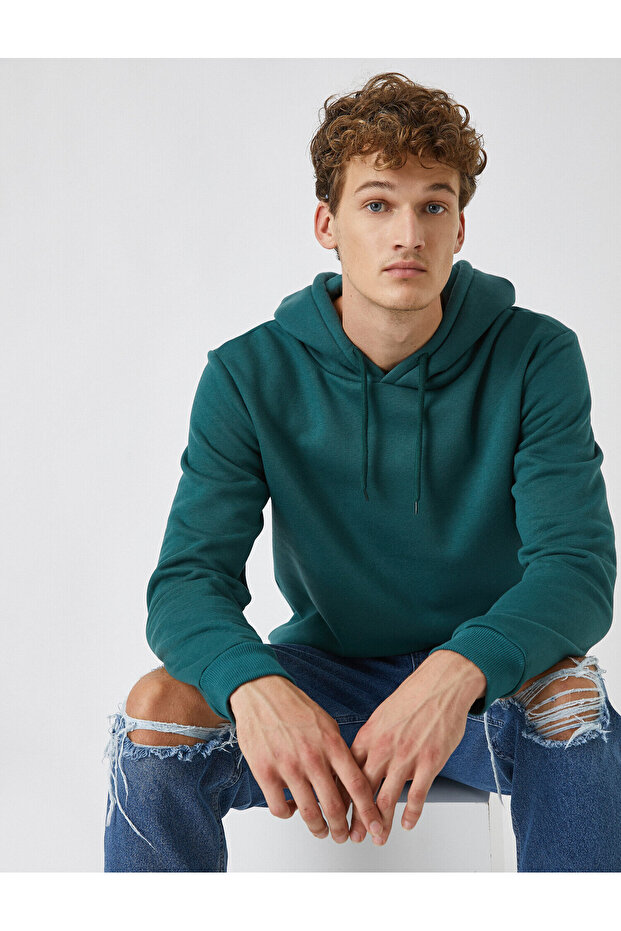 Basic Sweatshirt Hoodie - 1