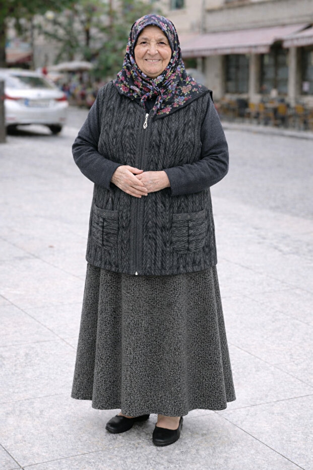 Anne Kaşe Yelek - 1