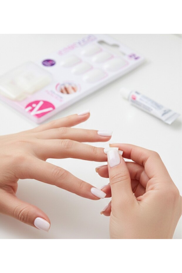 Artificial Nails - 1