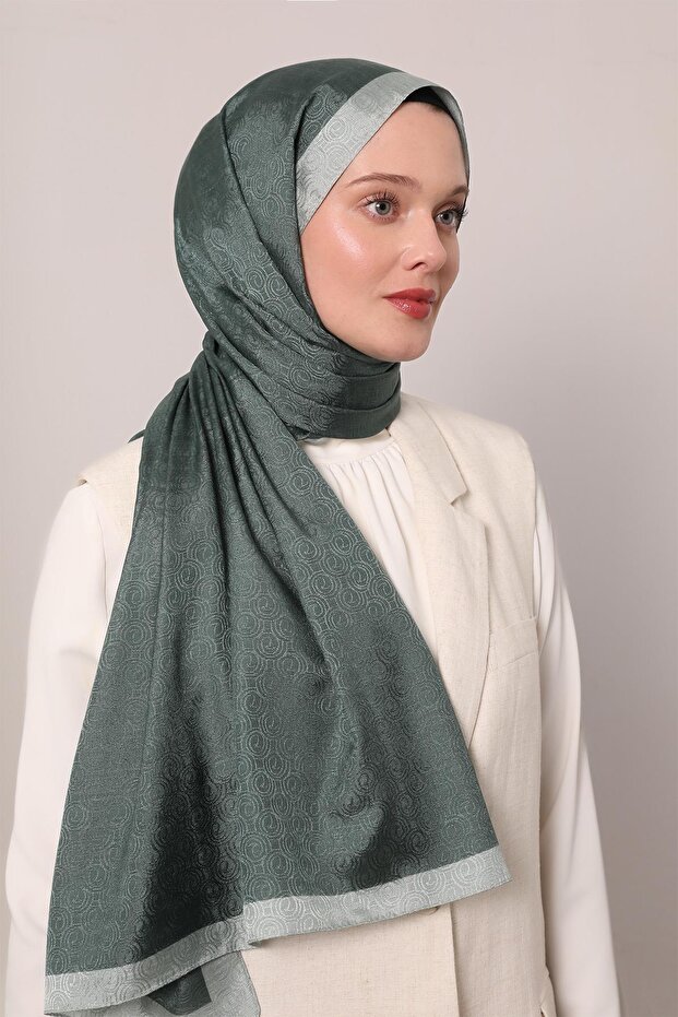 شال موس منقوش باللون الأخضر - 2