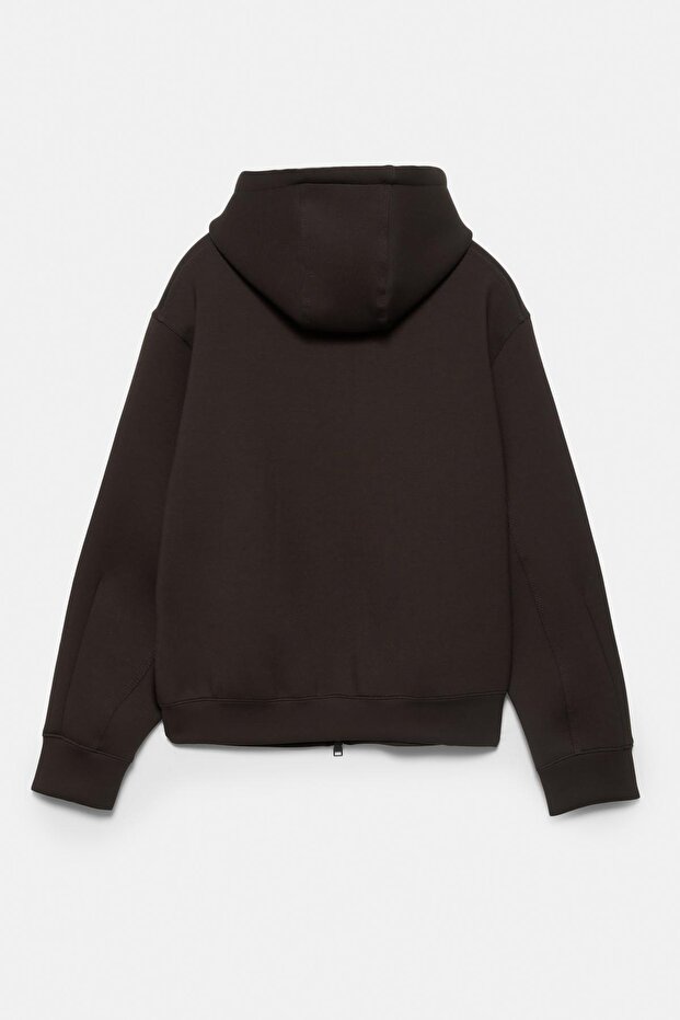 Sentetik kauçuk kumaş görünümlü kapüşonlu sweatshirt - 8