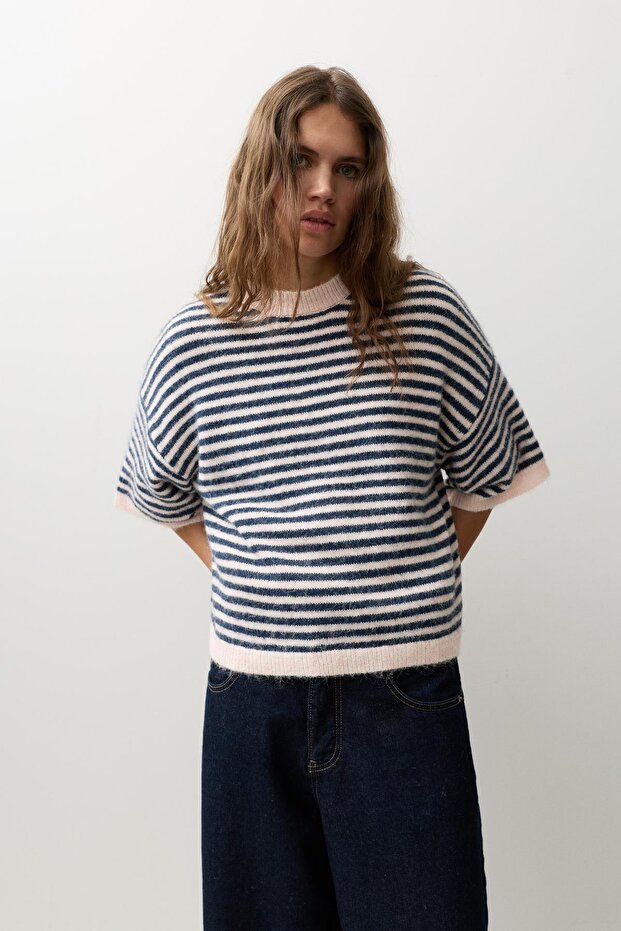 Kısa kollu salaş süveter - 2