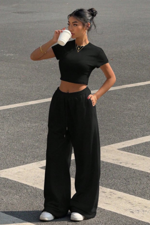 Women's Black Crop T-Shirt and High Waist Wide Leg Sweatpants Set Casual Daily Sports Combination