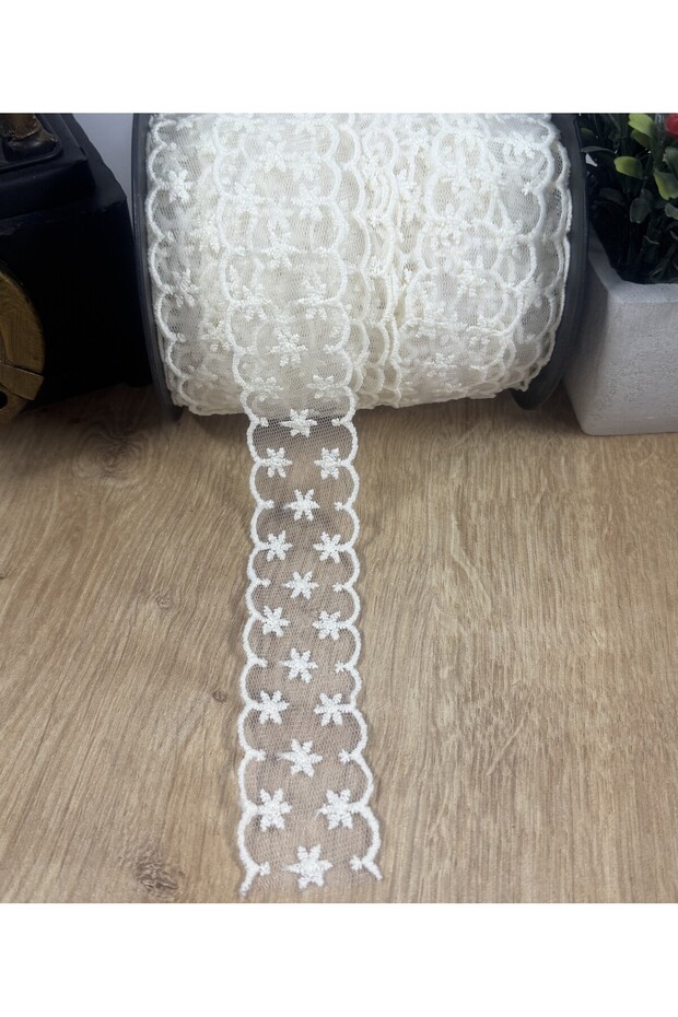 Star-Patterned Crispy Elegant Lace (1 Meter) - 2