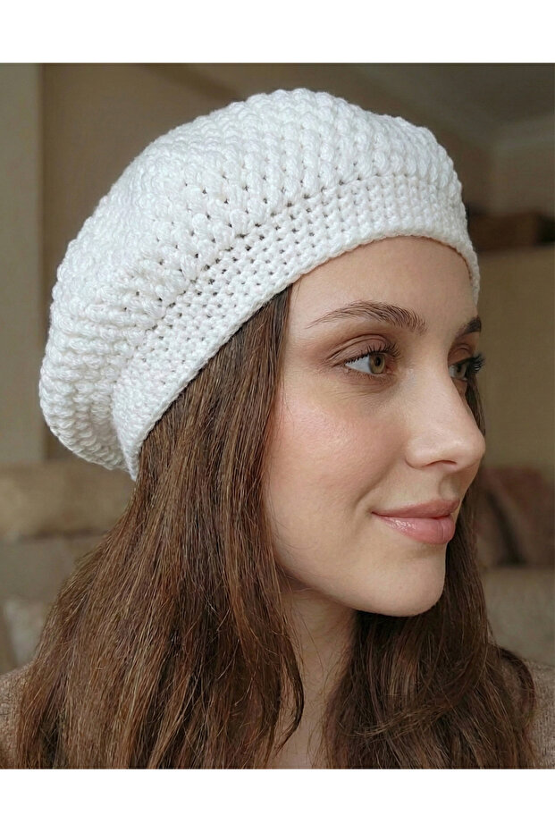 Valentine's Day Special Painter Beret 100% Hand Knitted