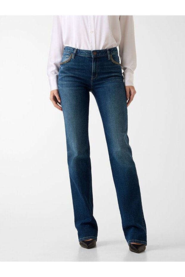Rege Women's Regular Fit Jeans