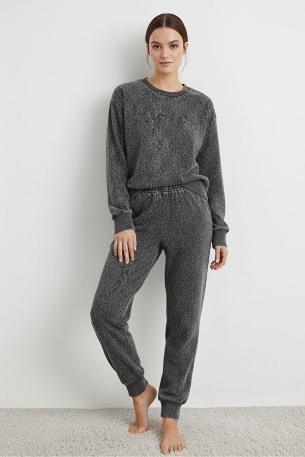 Batik Patterned Cuffed Pajama Set - 2