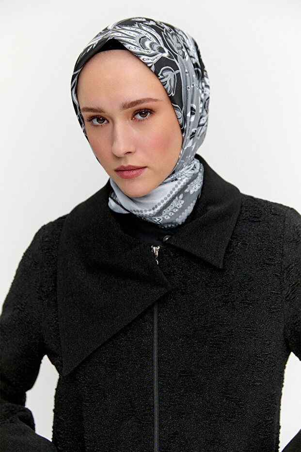 Dokulu Fermuarlı Örme Kap - 3