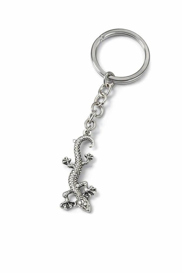 Silver Color Unisex Keychain with Lizard Figure