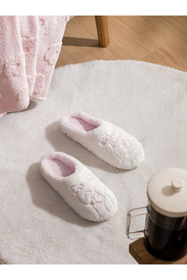 Ecru Women's Plush House Slippers