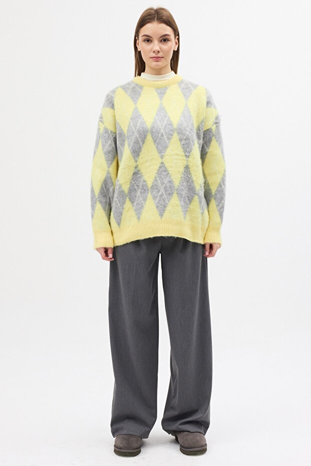 Baklava Pattern Sweater Yellow