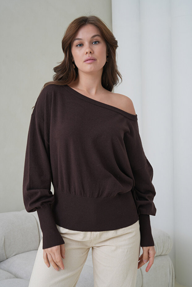 Women's Boat Neck Off-Shoulder Knit Sweater