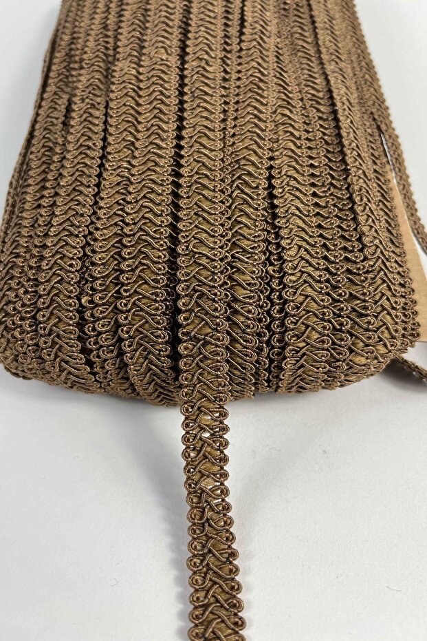Brown Ram Horn Ribbon – Decorative Border Trim and Handcrafted Accessory (3 Meters)