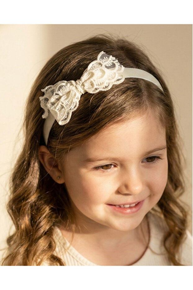 Handmade Lace Bow Buckle and Bandana Set of 3