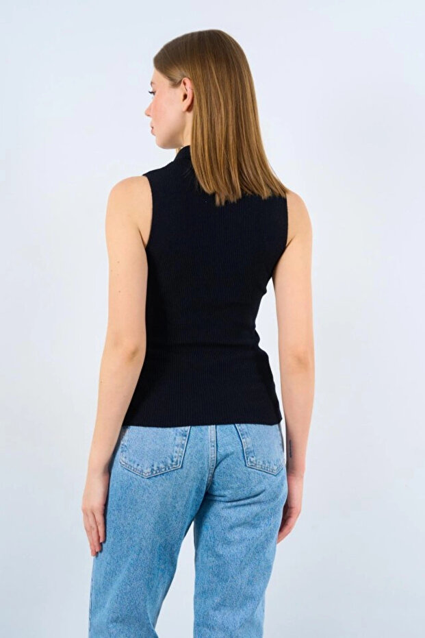 قميص داخلي محبوك بأزرار - أسود - 5