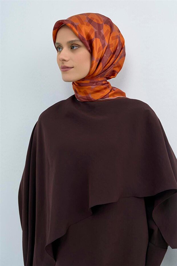 وشاح من الحرير الخالص 9541D 36